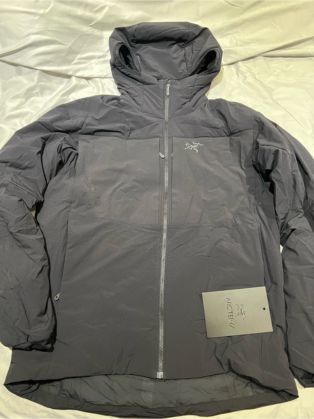 Arc’teryx Proton heavyweight black
